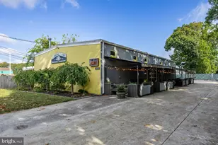 705 W New York Ave, Somers Point, NJ 08244 - Photo 1