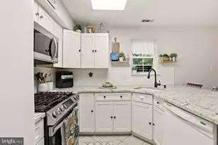 1544 Benjamin Franklin Ct, Mays Landing, NJ 08330 - Photo 12