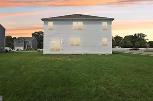 7 Emilie Ct, Buena, NJ 08310 - Photo 2