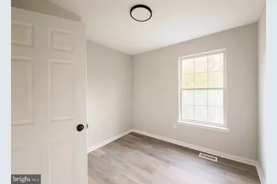 687 Fairview Avenue, Hammonton, NJ 08037 - Photo 8