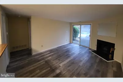 9 Malibu Way, Galloway, NJ 08205 - Photo 2