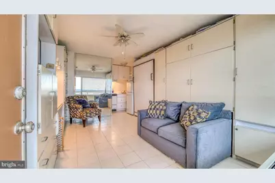 108 S Montpelier Avenue #305, Atlantic City, NJ 08401 - Photo 6