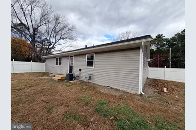 704 Sixth Road, Newtonville, NJ 08346 - Photo 2