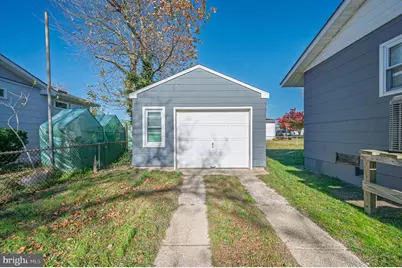 1825 Beach Avenue, Atlantic City, NJ 08401 - Photo 30