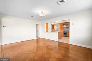 333 Betsey Scull Rd, Egg Harbor Township, NJ 08234 - Photo 14