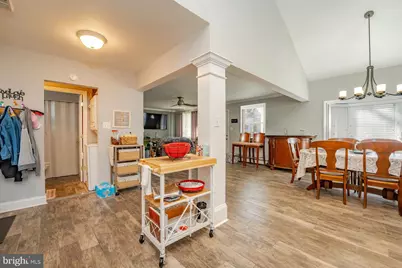 33 W Meyran Avenue, Somers Point, NJ 08244 - Photo 8