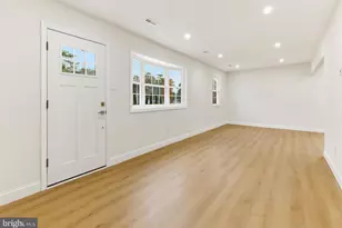 114 S River Dr, Williamstown, NJ 08094 - Photo 2