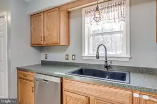 534 10th St, Newtonville, NJ 08346 - Photo 6