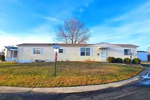 568 Miles Standish Ln, Buena, NJ 08310 - Photo 2