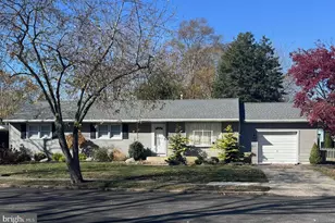 12 Colwick Dr, Somers Point, NJ 08244 - Photo 2