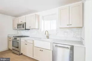 3 N Surrey Ave, Ventnor City, NJ 08406 - Photo 14