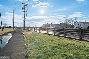 2018 Horace Bryant Jr Dr, Atlantic City, NJ 08401 - Photo 20