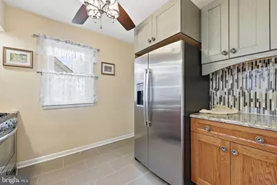 27 N Newark Avenue, Ventnor City, NJ 08406 - Photo 14