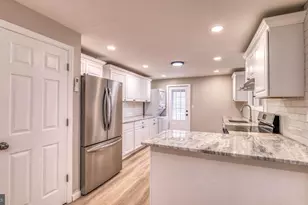 211 N Sacramento Ave, Ventnor City, NJ 08406 - Photo 20