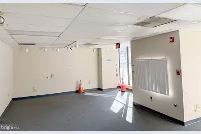 17 S New York Avenue, Atlantic City, NJ 08401 - Photo 8