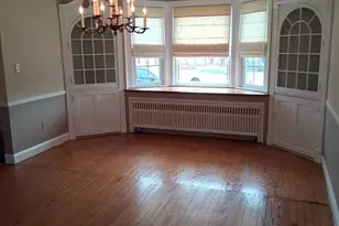 40 Front St, Hammonton, NJ 08037 - Photo 2