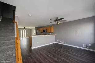 107 Jamestown Blvd, Hammonton, NJ 08037 - Photo 2