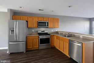 107 Jamestown Blvd, Hammonton, NJ 08037 - Photo 6