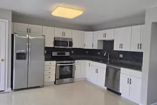 1002 Carlisle Rd, Egg Harbor Township, NJ 08234 - Photo 2