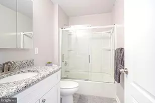 13 High School Dr, Egg Harbor Township, NJ 08234 - Photo 22