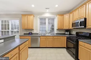 13 Anne Dr, Hammonton, NJ 08037 - Photo 10