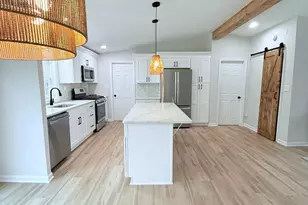 1352 White Oak Cir, Egg Harbor City, NJ 08215 - Photo 12