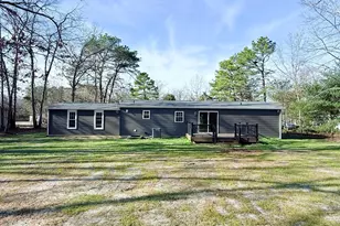 1352 White Oak Cir, Egg Harbor City, NJ 08215 - Photo 2