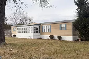 101 Country Ln, Buena, NJ 08310 - Photo 2