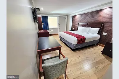 2741 Pacific Avenue, Atlantic City, NJ 08401 - Photo 12