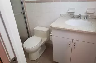 18 S Oakland Ave, Ventnor City, NJ 08406 - Photo 2