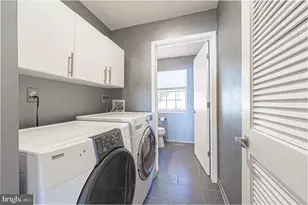 5065 Ridge Ave, Egg Harbor Township, NJ 08234 - Photo 32