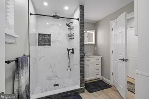 207 Woodlawn Ave, Williamstown, NJ 08094 - Photo 16