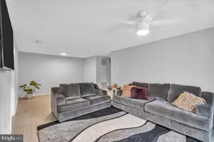 2 Navajo Ct, Absecon, NJ 08205 - Photo 2