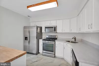 2711 Falcon Court, Hamilton Twp, NJ 08330 - Photo 10