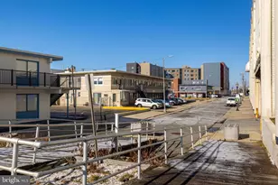 3501 Pacific Ave, Atlantic City, NJ 08401 - Photo 20