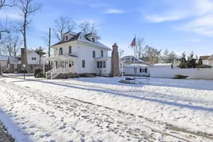 201 Grape St, Hammonton, NJ 08037 - Photo 4