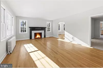 201 Grape Street, Hammonton, NJ 08037 - Photo 6