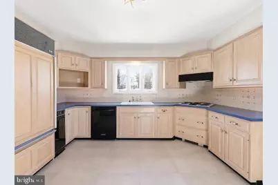 201 Grape Street, Hammonton, NJ 08037 - Photo 16