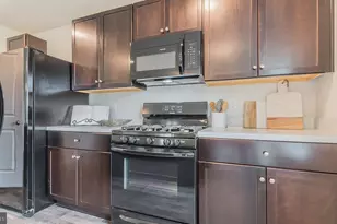 144 Malibu Dr, Egg Harbor Township, NJ 08234 - Photo 10