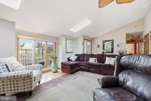 7106 Ridge Ave, Egg Harbor Township, NJ 08234 - Photo 4