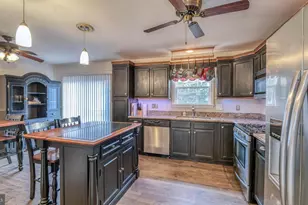 604 E Pennsylvania Ave, Absecon, NJ 08205 - Photo 10