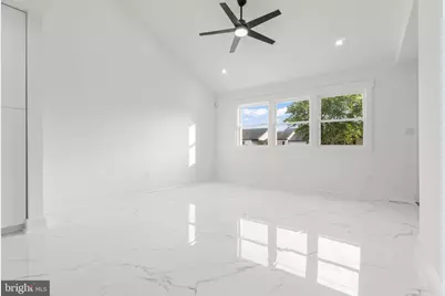 811 N Burghley Avenue, Ventnor City, NJ 08406 - Photo 6