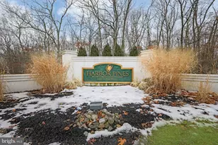 156 Laquinta Dr, Egg Harbor Township, NJ 08234 - Photo 2