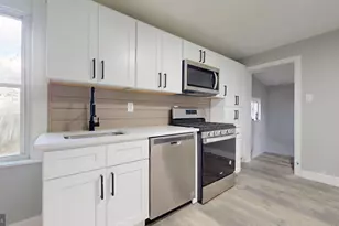 214 W Pleasant Ave, Pleasantville, NJ 08232 - Photo 16