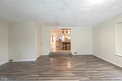 315 E Collings Drive, Williamstown, NJ 08094 - Photo 12