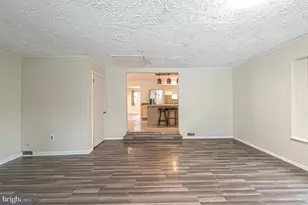 315 E Collings Dr, Williamstown, NJ 08094 - Photo 12