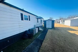 498 Pilgrim Way, Buena, NJ 08310 - Photo 6