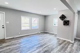 4937 Reading Ave, Egg Harbor City, NJ 08215 - Photo 4