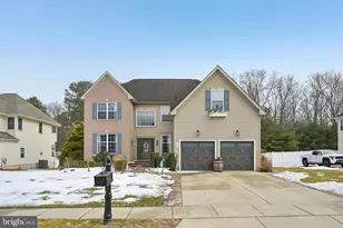 32 Magnolia Ct, Hammonton, NJ 08037 - Photo 2