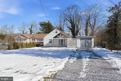 743 W Pine Street, Egg Harbor City, NJ 08215 - Photo 2
